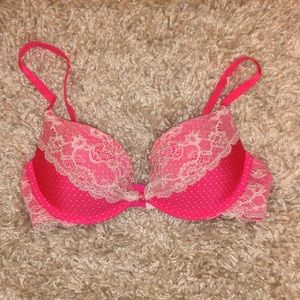 NWOT Victoria’s Secret Padded Demi Bra